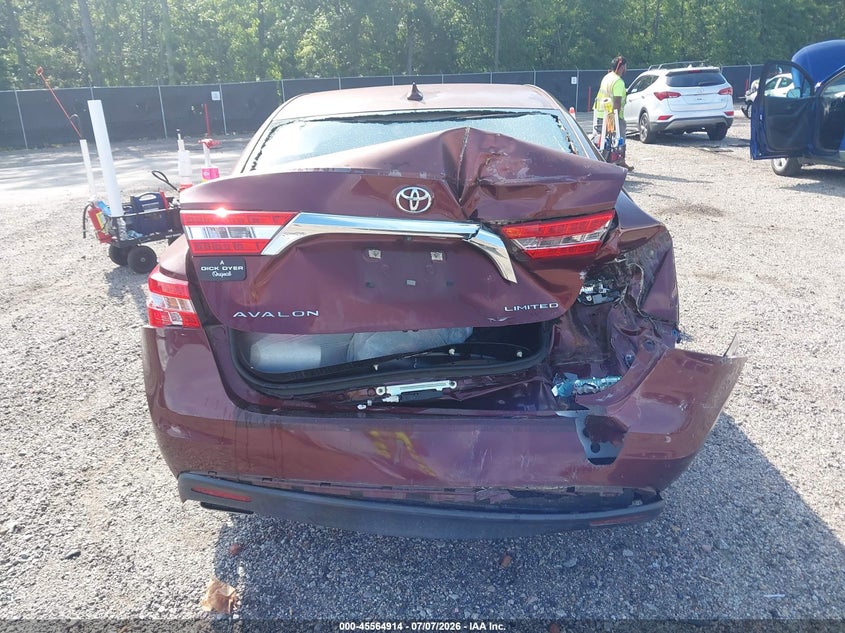 2013 TOYOTA AVALON auction photo 6