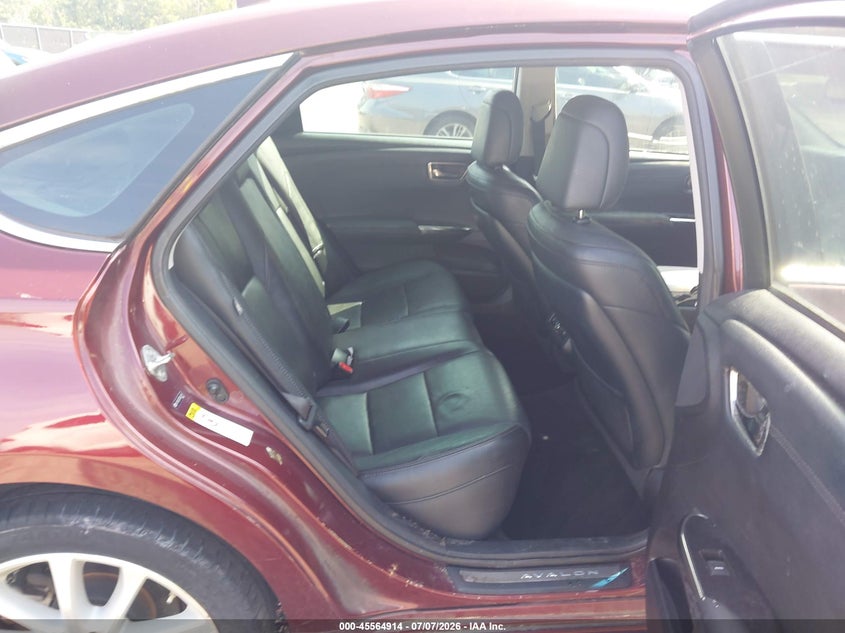 2013 TOYOTA AVALON auction photo 8