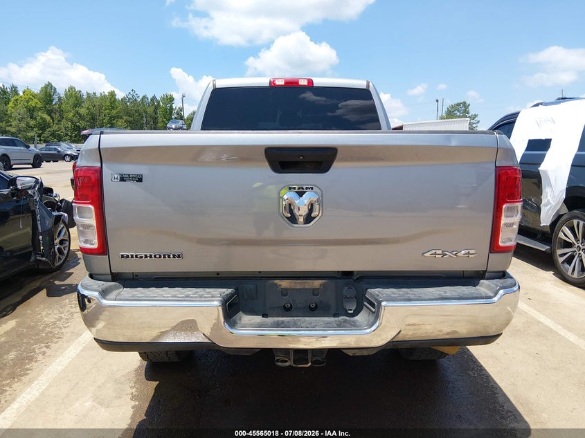 2024 Ram 2500 Big Horn 4X4 6'4 Box VIN: 3C6UR5DLXRG233215 Lot: 45565018