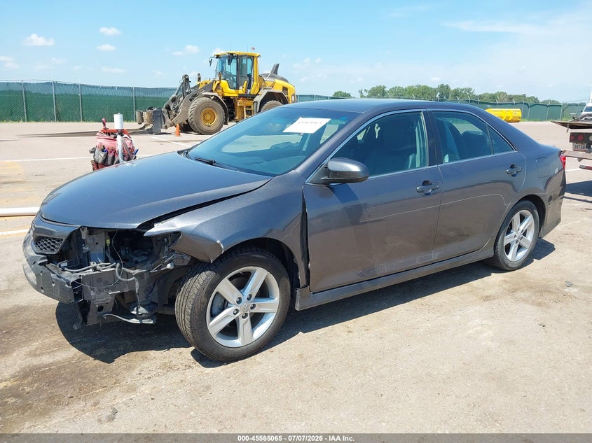 2013 Toyota Camry, Удар спереду, IAAI, VIN 4T1BF1FK7DU717821 — фото 2
