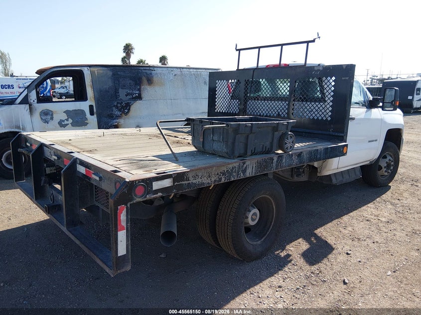 2018 CHEVROLET SILVERADO 3500HD CHASSIS auction photo 4