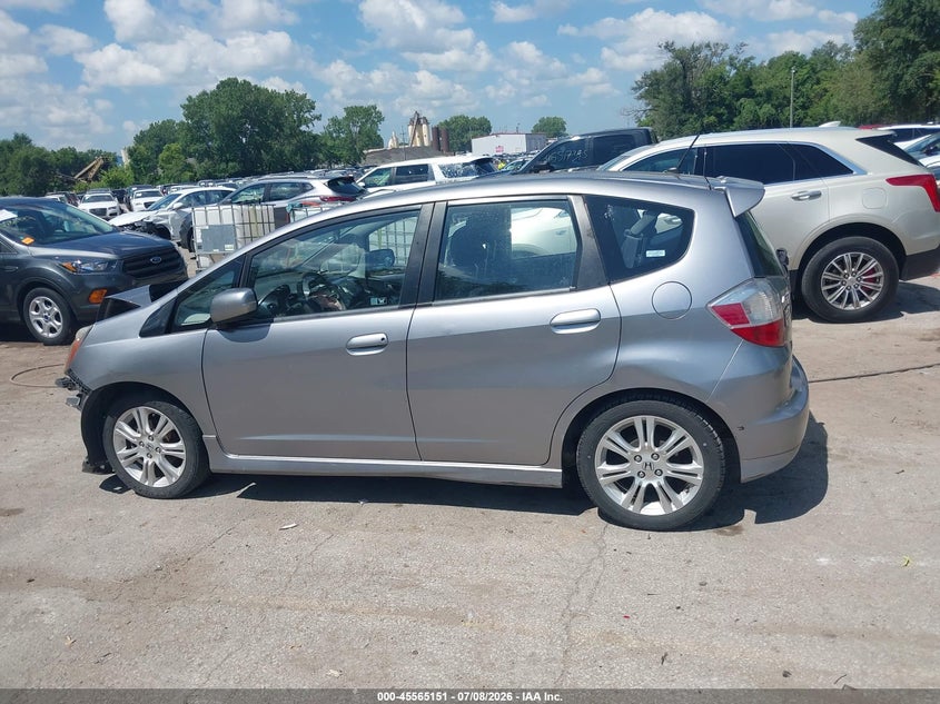 2009 Honda Fit Sport VIN: JHMGE884X9S008290 Lot: 45565151