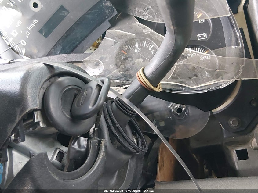 CHEVROLET SILVERADO 2500HD 2003 VIN 1GCHK23G33F145990