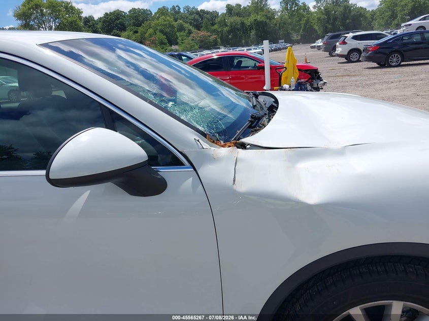 2014 Porsche Cayenne VIN: WP1AA2A2XELA01349 Lot: 45565267