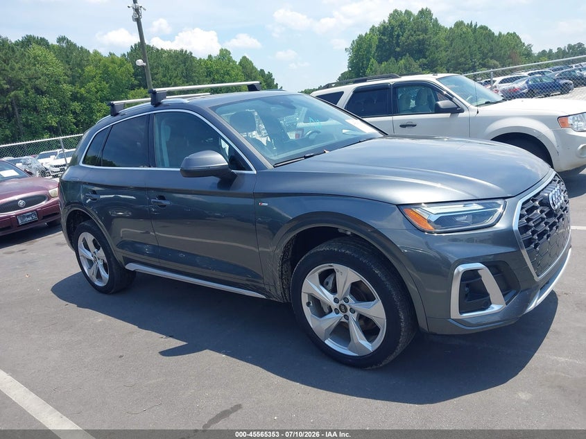Photo 14 - AUDI Q5