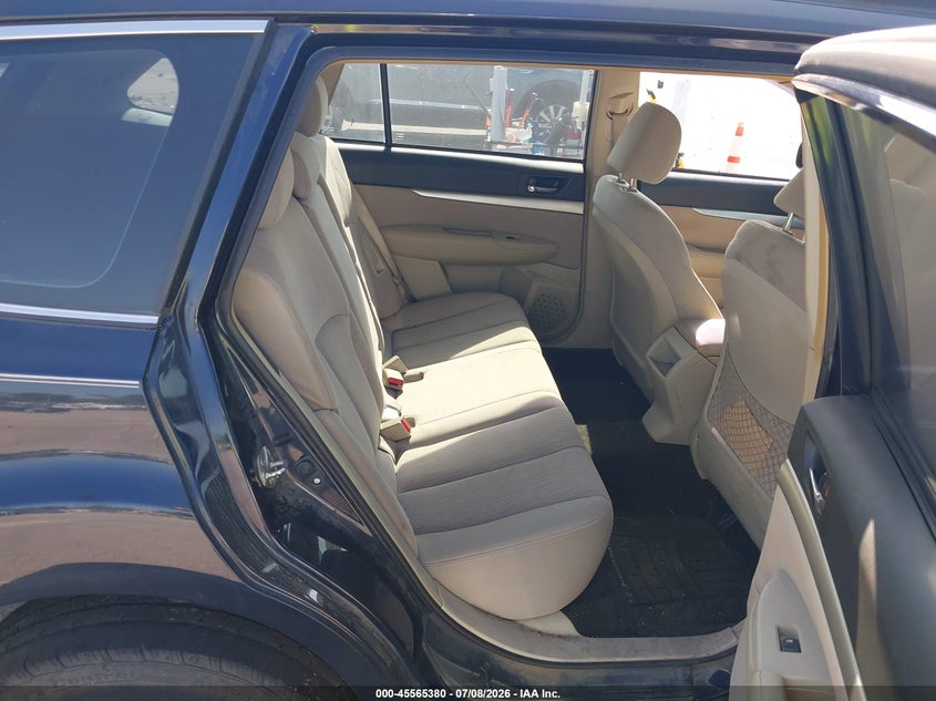 2013 SUBARU OUTBACK auction photo 8