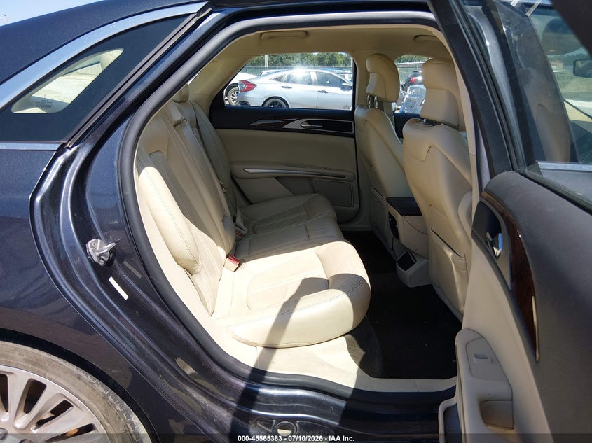 2014 LINCOLN MKZ auction photo 8