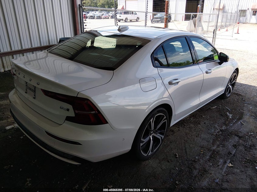 Vin: 7jrl12tm8rg308141, lot: 46063724, volvo s60 b5 ultimate dark theme 20244