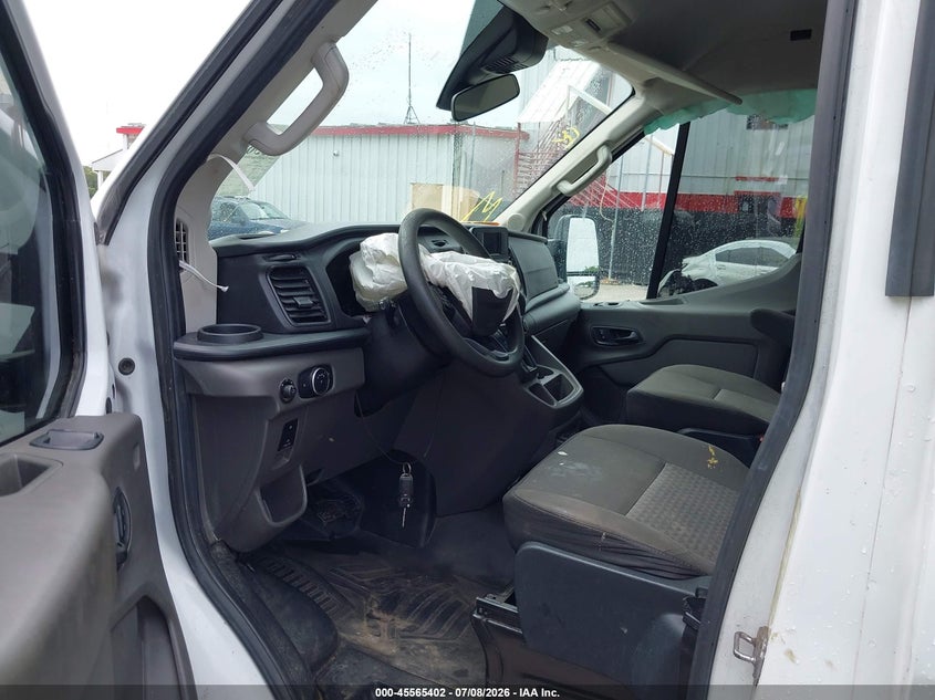 2021 Ford Transit-350 Cutaway VIN: 1FDBW5P81MKA52579 Lot: 45565402