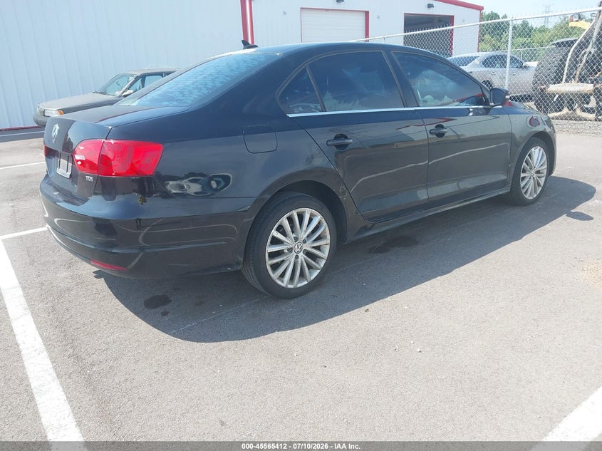 AtlanticExpress - Volkswagen Jetta