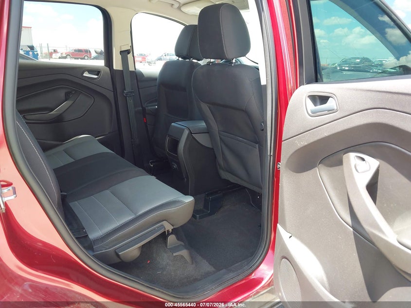 2015 FORD ESCAPE auction photo 8