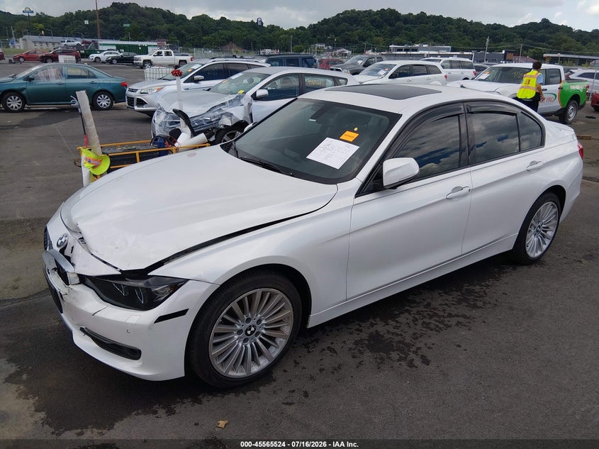 Vin: wba3b3g53fnt19587, lot: 46063853, bmw 328i xdrive 20152