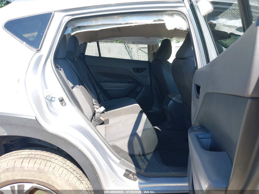 2024 SUBARU CROSSTREK auction photo 8