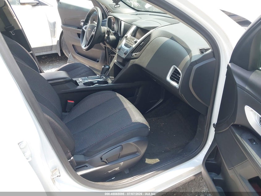 2017 CHEVROLET EQUINOX auction photo 5