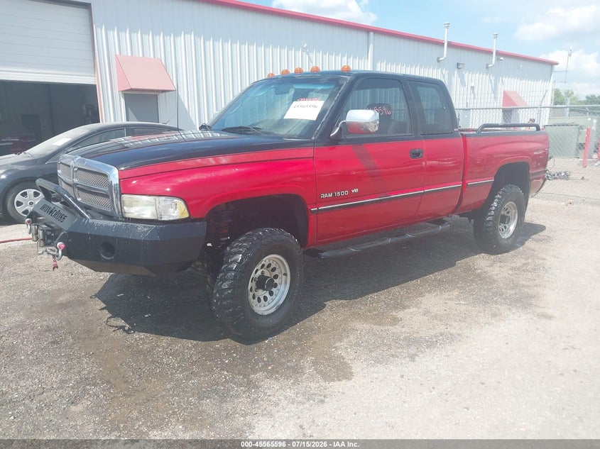 1996 Dodge RAM, Обычный износ, IAAI, VIN 3B7HF13Y5TM142550 — фото 2