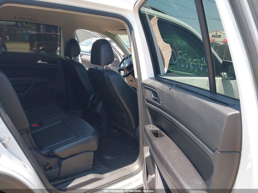 2018 Volkswagen Atlas 3.6L V6 Se VIN: 1V2CR2CA7JC566870 Lot: 45565638