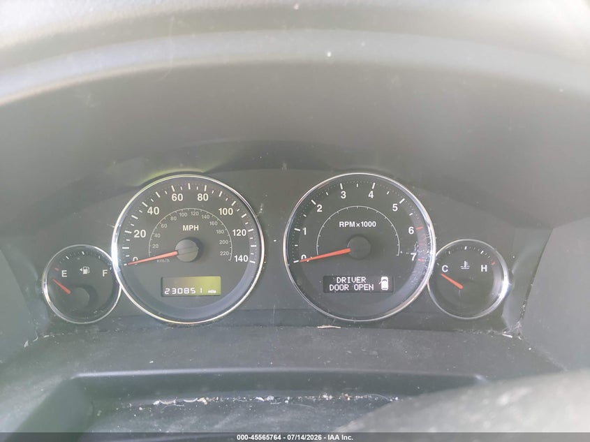 2008 Jeep Commander Sport VIN: 1J8HG48K38C206766 Lot: 45565764