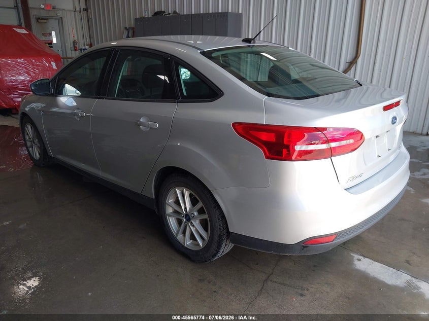 Vin: 1fadp3f25jl328284, lot: 46064103, ford focus se 20183