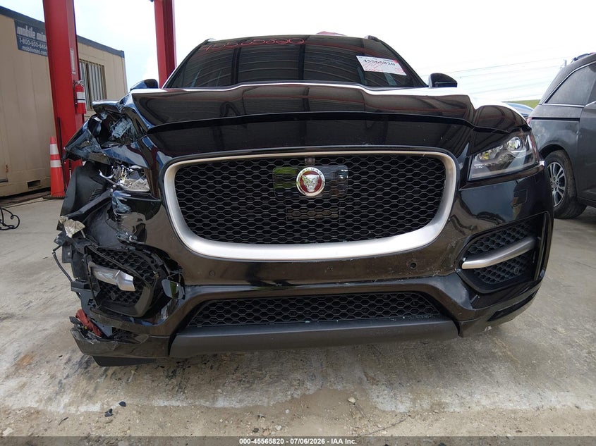 2017 Jaguar F-Pace 35T R-Sport VIN: SADCL2BV3HA059241 Lot: 45565820