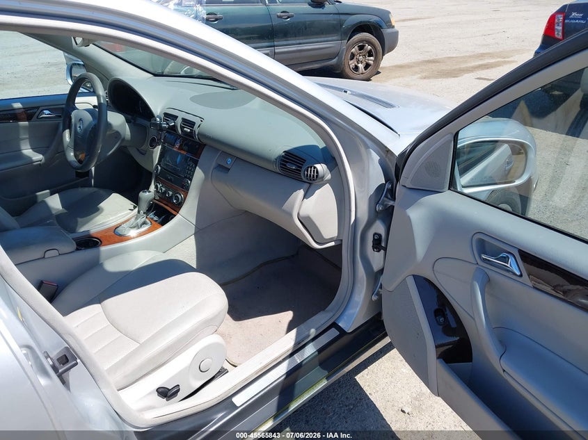 2006 MERCEDES-BENZ C 280 auction photo 5