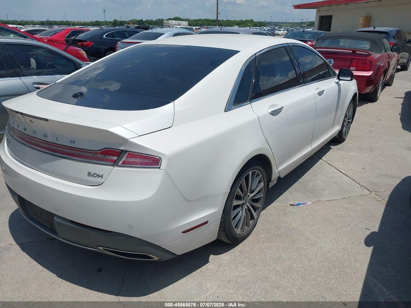 AtlanticExpress - Lincoln MKZ