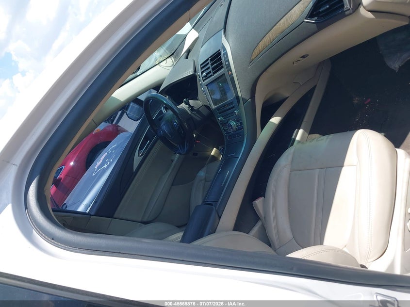 2017 LINCOLN MKZ HYBRID auction photo 5