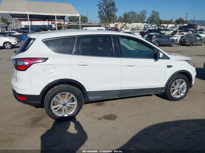 AtlanticExpress - Ford Escape