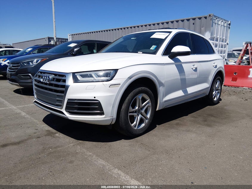 WA1BNAFY1J2184944 2018 AUDI Q5 photo 1