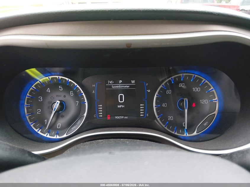 2021 CHRYSLER VOYAGER auction photo 7