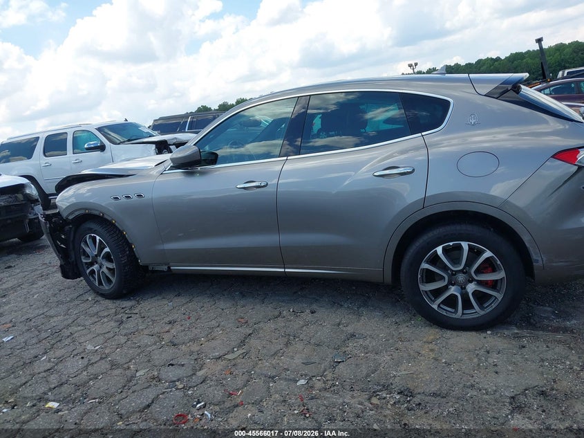 MASERATI LEVANTE - zdjęcie 14