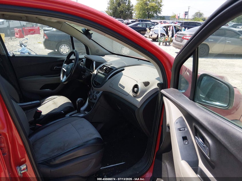 2015 CHEVROLET TRAX auction photo 5
