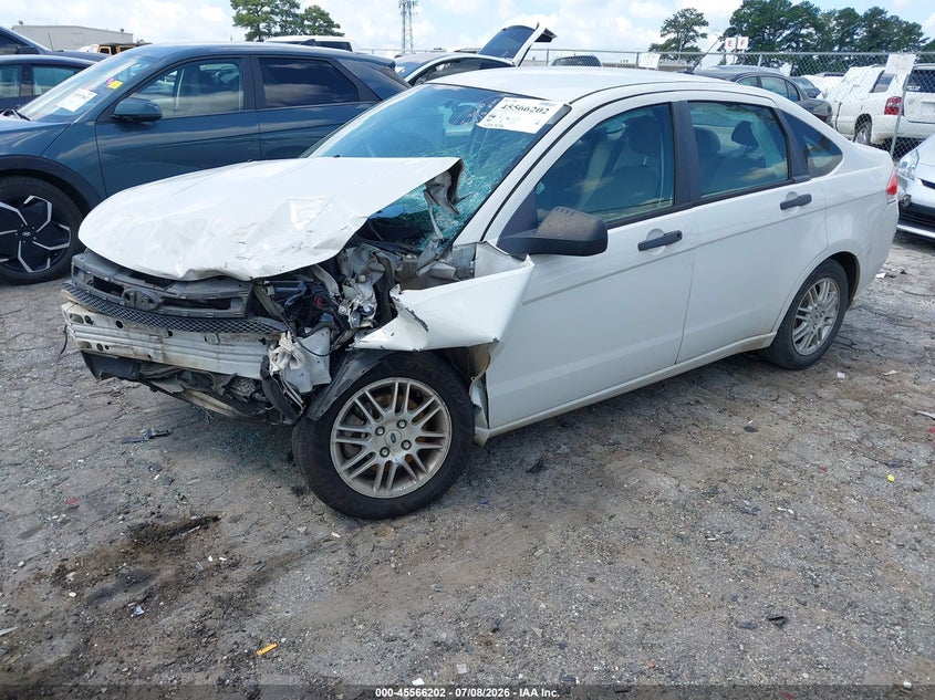 Vin: 1fahp3fn6bw132706, lot: 46064531, ford focus se 20112