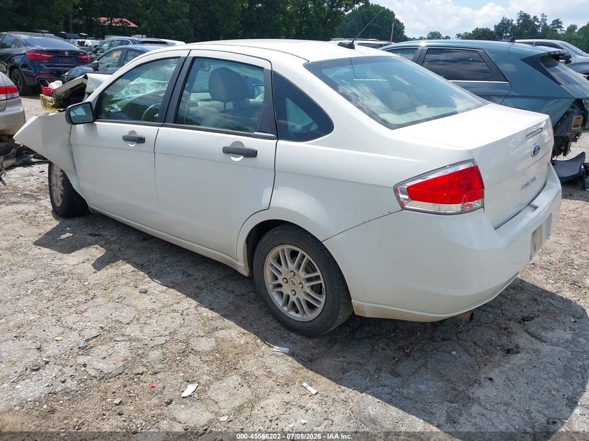 Vin: 1fahp3fn6bw132706, lot: 46064531, ford focus se 20113