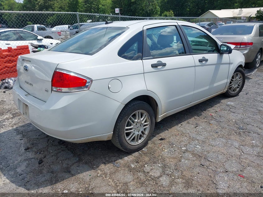 Vin: 1fahp3fn6bw132706, lot: 46064531, ford focus se 20114