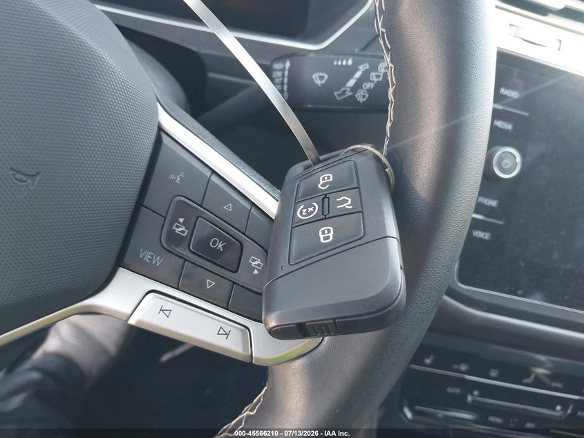 VOLKSWAGEN TIGUAN 2023 VIN 3VVMB7AX4PM134518