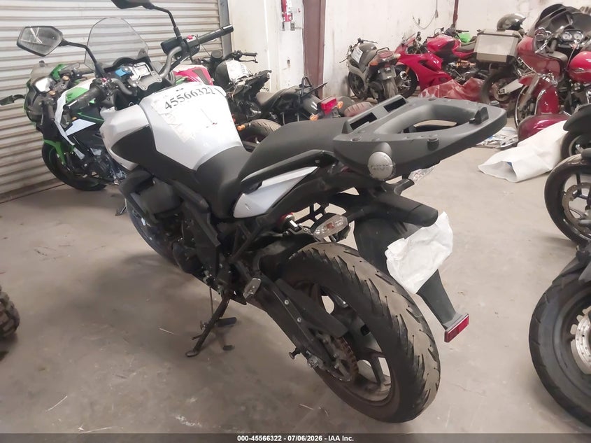2013 KAWASAKI LE650 auction photo 3