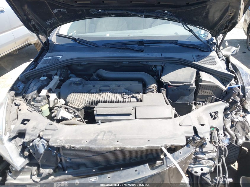 2013 Volvo S60 T5 Platinum VIN: YV1612FS0D2195145 Lot: 45566334