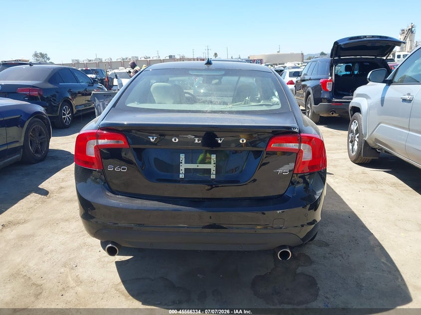 2013 Volvo S60 T5 Platinum VIN: YV1612FS0D2195145 Lot: 45566334