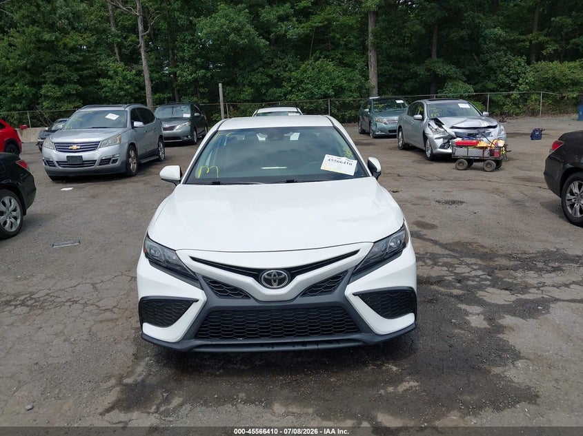TOYOTA CAMRY - zdjęcie 12