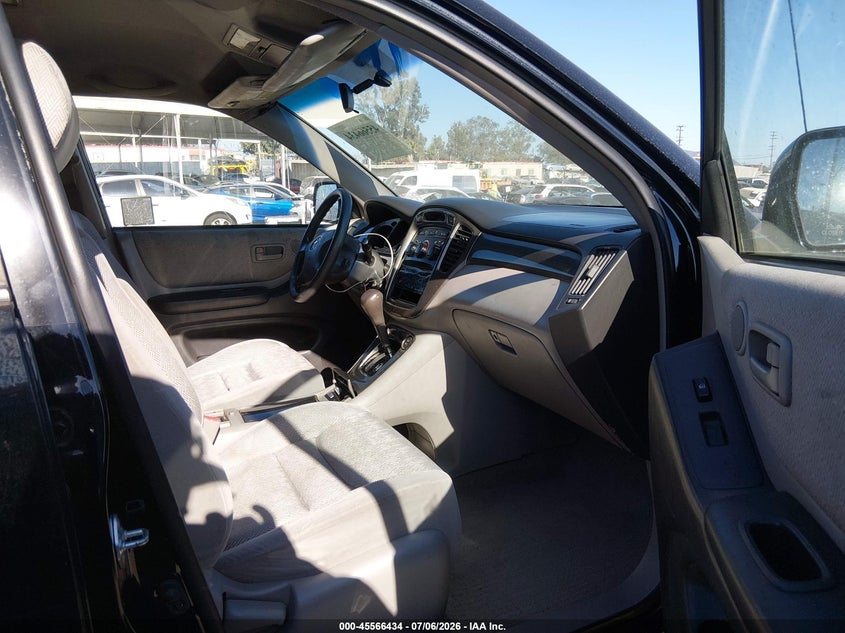 AtlanticExpress - Toyota Highlander