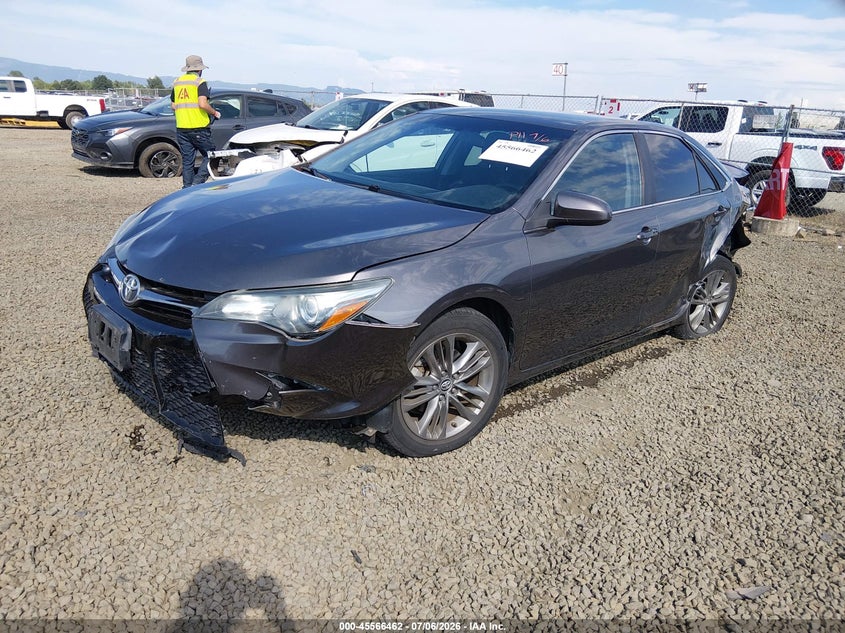2016 Toyota Camry, Front & Rear, IAAI, VIN 4T1BF1FK5GU138878 — photo 2