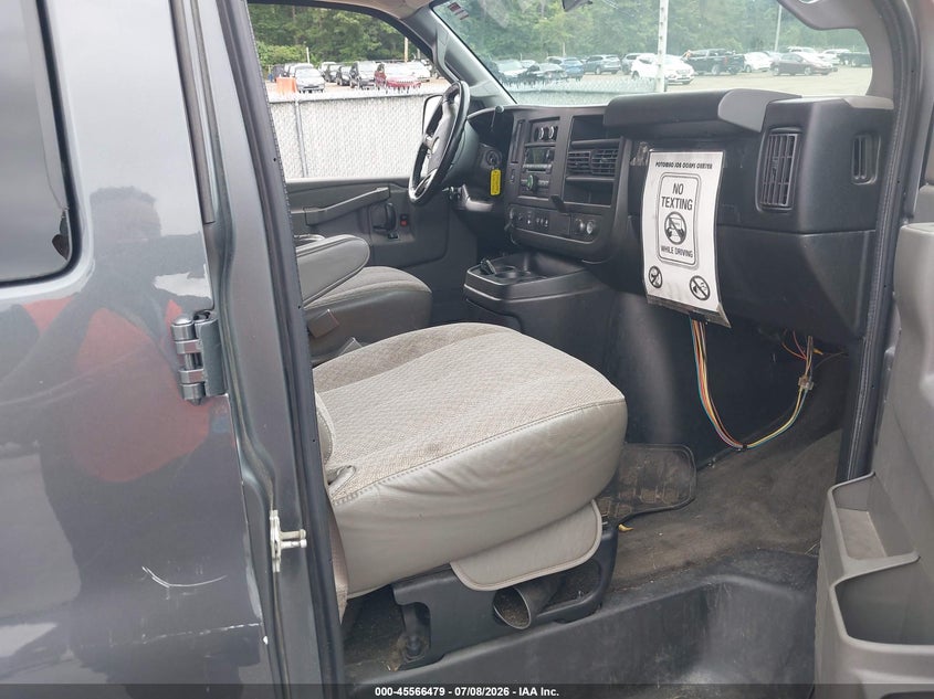 AtlanticExpress - Chevrolet Express 2500