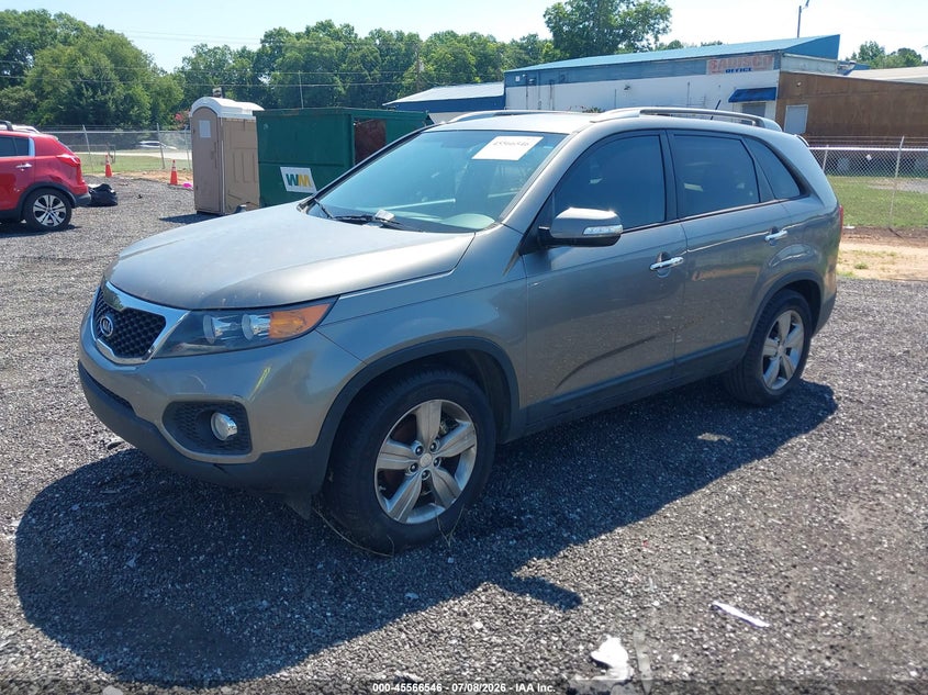 2013 Kia Sorento Ex, Normal Wear & Tear, IAAI, VIN 5XYKU3A6XDG385004 — photo 2