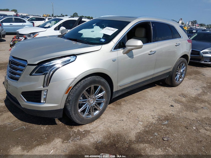 2017 CADILLAC XT5 auction photo 2