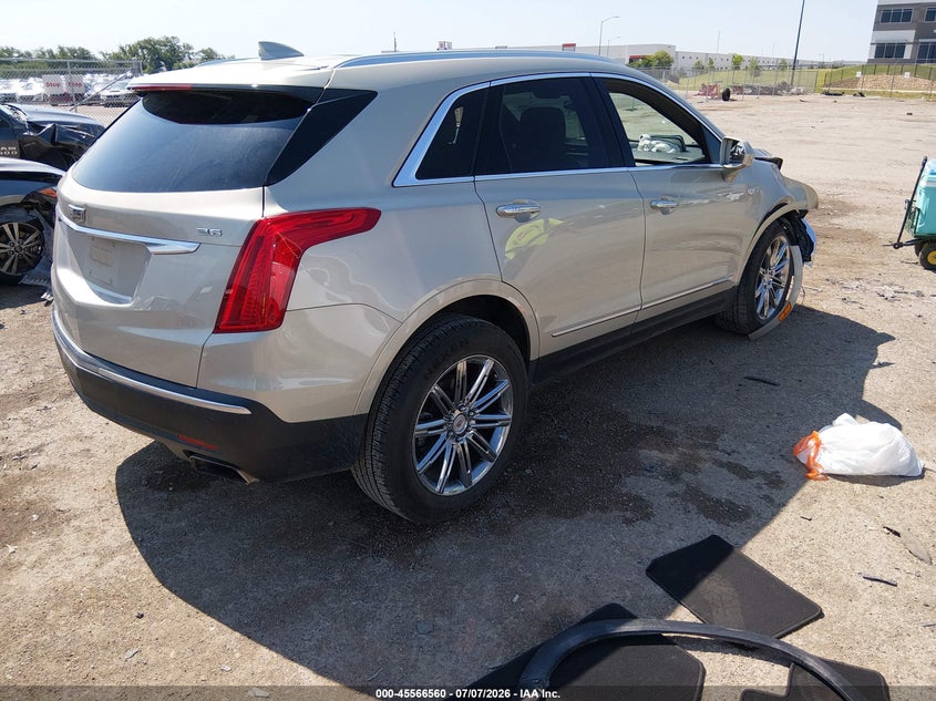 2017 CADILLAC XT5 auction photo 4