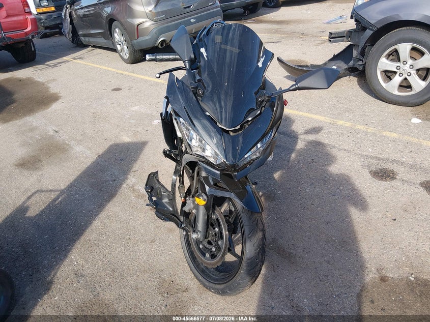 2019 KAWASAKI EX400 auction photo 5
