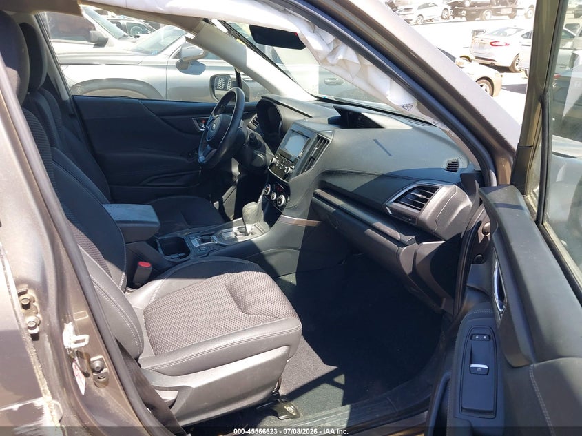 2020 SUBARU FORESTER auction photo 5