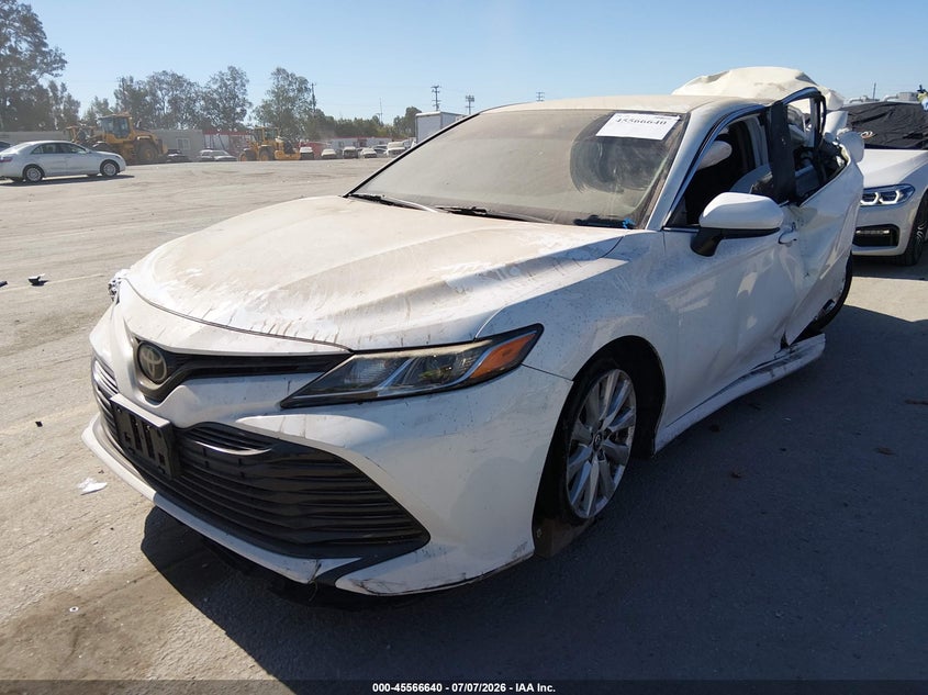 2019 Toyota Camry, Rear, IAAI, VIN 4T1B11HK3KU756608 — photo 2