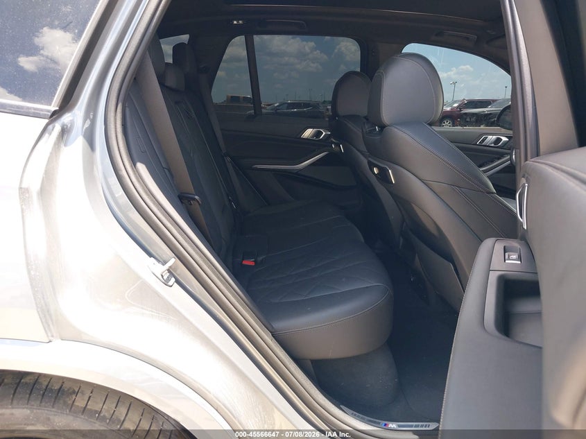 2024 BMW X5 auction photo 8