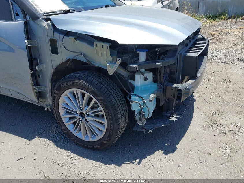 2020 HYUNDAI KONA auction photo 6